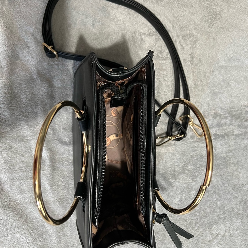 Handbag - Picture 2 of 2